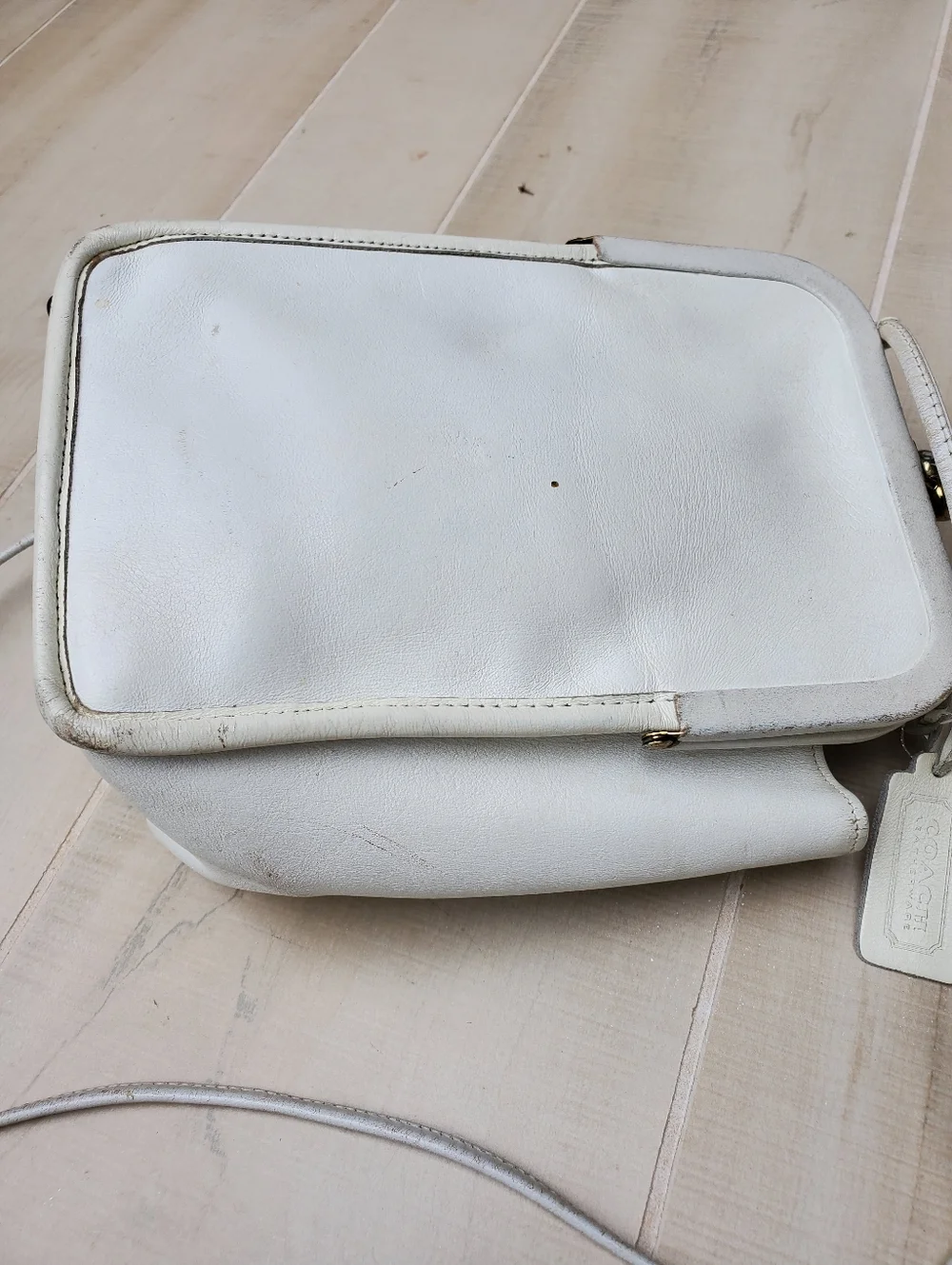 Vintage Coach Kisslock Frame Bag - Picture 5 of 16